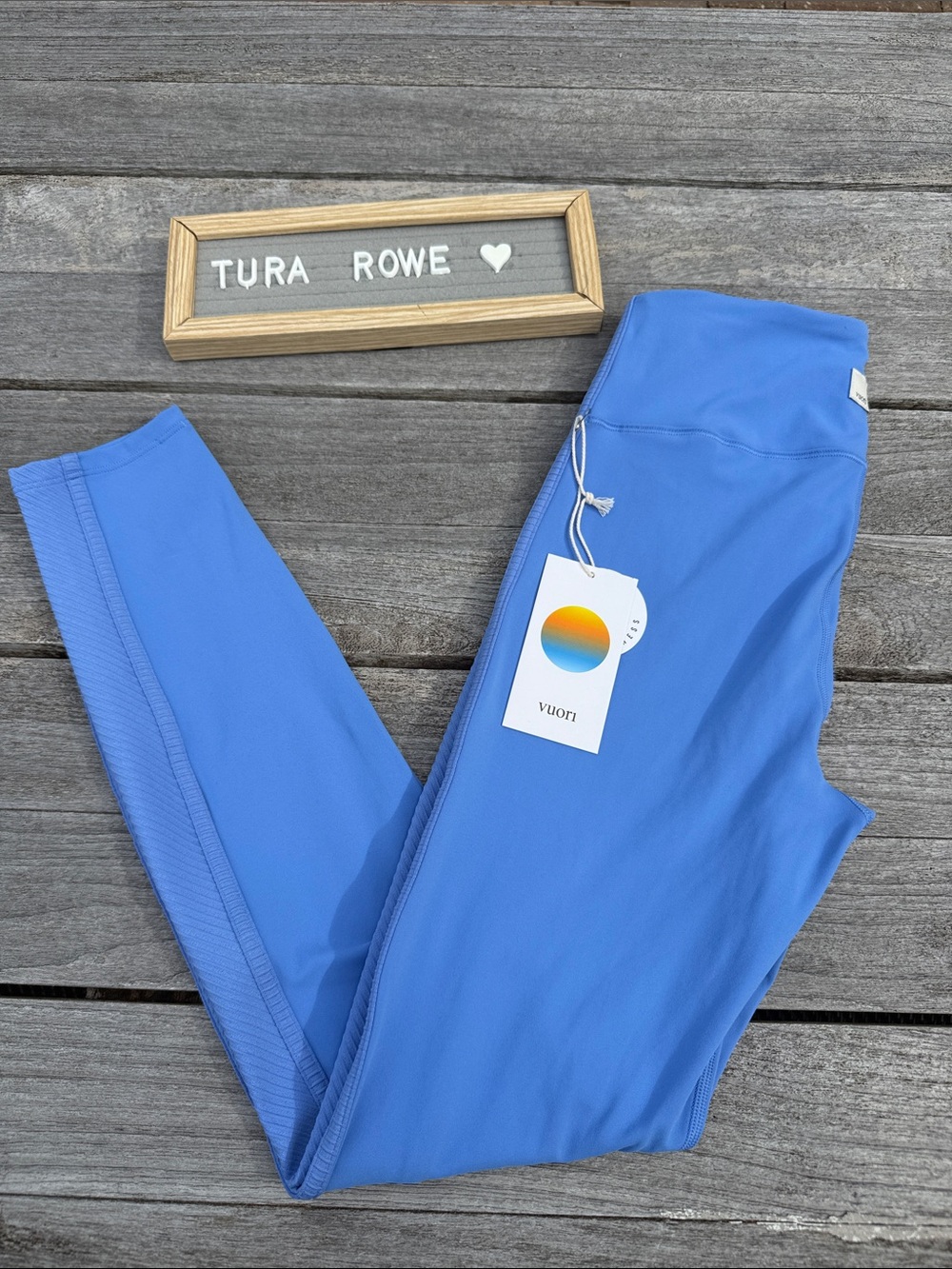 Vuori Skyline Legging Riviera Blue Women's Small NWT 💙✨